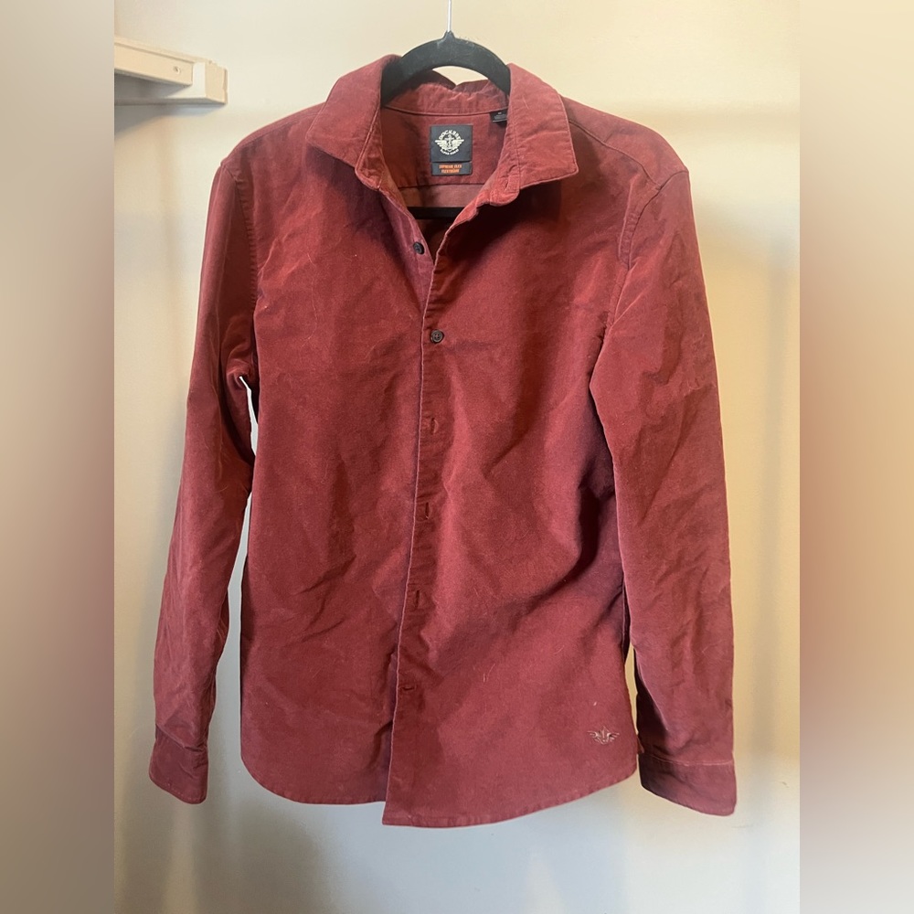 Dockets Button down